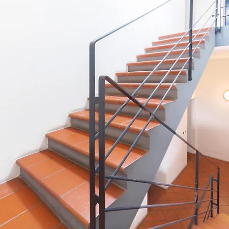 Duplex In Centro Con Posto Auto Privato Φεράρα