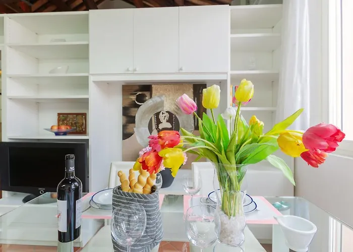 Duplex In Centro Con Posto Auto Privato フェラーラ